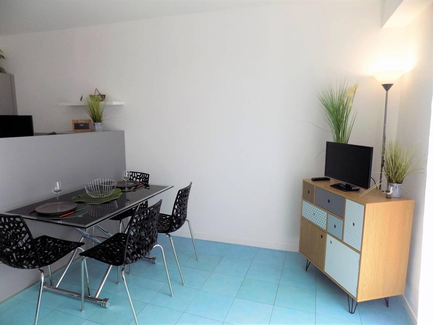 Saint Georges De Didonne - Pleine Vue Mer Pour Ce Studio Cabine Face A La Plage Extérieur photo